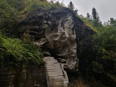 -梭布垭石林景区