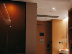 -广州高铁南站亚朵酒店