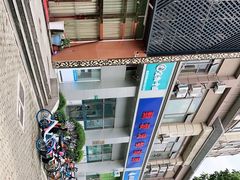 -甄爱宠物医院(疏影路店)