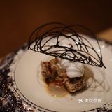 搭配煎蛋造型的迷迭香和芒果酱 萌！