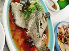 -锦里海景海鲜餐厅.三亚老字号(亚龙湾中心广场店)