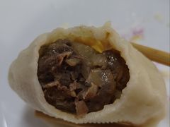 -敖特尔布里亚特美食坊(世纪花苑店)