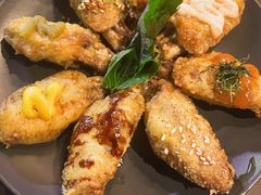 -吉屋·炭烧酒场·秋冬功夫奶汁河豚鱼锅