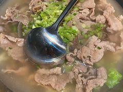 -肖四女乐山跷脚牛肉(南汇大学城生活广场店)