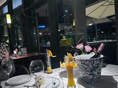 -MONICH牛排融合餐厅(和义大道购物中心店)