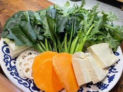 -东镇老火锅(长春路首店)