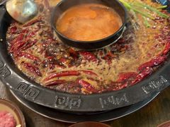 -黄潇洒老火锅(九眼桥宏济巷店)