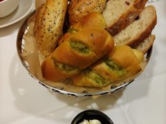 -马克西姆俄罗斯餐厅(通亚街店)