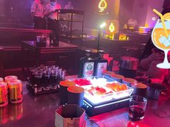 -MEGA PARTY CLUB