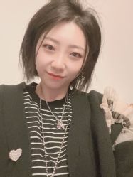 -变画·发型STUDIO