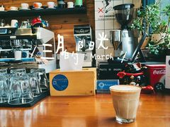 -Be Lived Cafe比例咖啡(摩天轮店)
