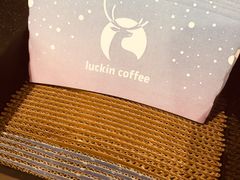 -luckin coffee瑞幸咖啡(绿地凤起店)