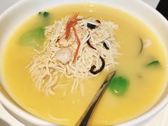 -HOMES上海本帮菜(襄阳公园店)