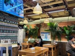 -云阿蛮云南生烫牛肉米线(奉贤路店)