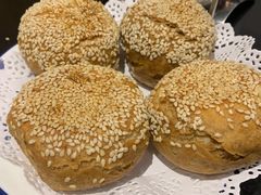 芝麻烧饼-北门涮肉·铜锅涮肉(南锣鼓巷店)