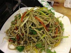 凉拌豆腐丝-张记焖窑·十五年专注焖烤(雍和宫店)