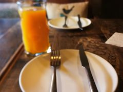 -HIGH FIVE哈福手工汉堡(桂林路店)