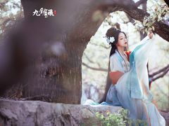 -九月鹰飞汉服摄影工作室