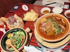 -沙胆彪炭炉牛杂煲(上海日月光广场店)