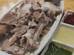 -蒙艾里民族传统菜蒙餐