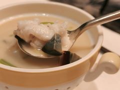 芫茜梗皮蛋斑片汤-东海朗廷酒店-唐阁T’ANG COURT 中餐厅