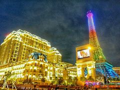 -影汇之星8字形摩天轮