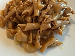 -赶海部落海鲜城(海阳路店)