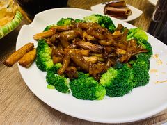-郑庄脂渣海鲜楼(九水路店)
