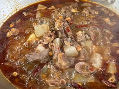 -大众跷脚牛肉馆·非遗传承单位(峨眉山店)