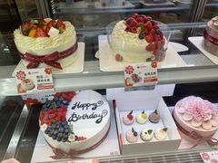 -花花卷卷·鲜食蛋糕(静安久光百货店)