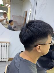 -Echo·回声专注男士发型设计