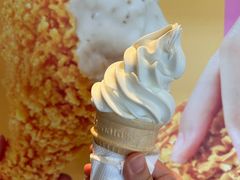 -麦当劳(百联西郊购物中心店)