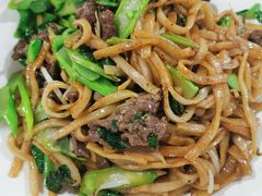 干炒牛河-菜忠潮州牛肉店(岗厦店)