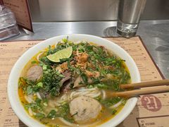 -Cô Thành Restaurant