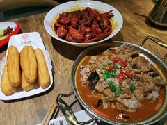 -叶派龙虾•招牌香辣蟹·海鲜(中海国际店)