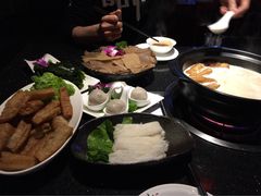 捞王锅物料理(昆山店)-捞王猪肚鸡火锅(昆山店)
