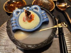 -蟹犇前•帝王蟹雪蟹(陆家嘴店)