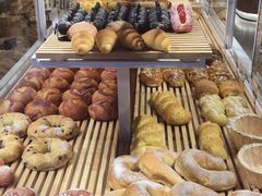 -焙丽拾光(麦凯乐直营店)