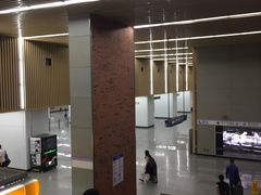 -同济大学(地铁站)