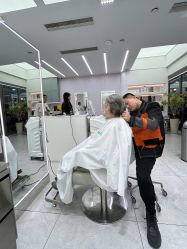 -PE SALON