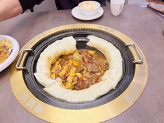 -锅飘飘·东北铁锅炖(雨花客厅店)