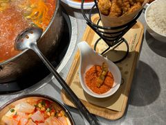 -野山舂·贵州现舂酸汤牛肉(民生路店)