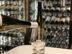 -wineapp葡萄酒餐吧(外滩金融中心店)