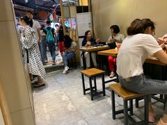 大堂-八婆婆烧仙草(曾厝垵店)