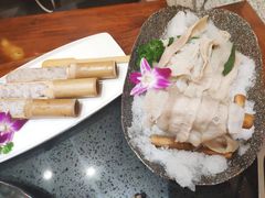 -重捞鲜毛肚火锅(东方不夜城店)