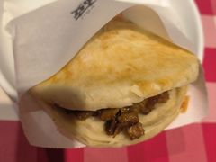 酥皮肉夹馍-西贝莜面村(近铁城市广场店)