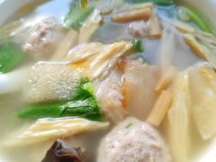 生汆丸子汤-子午路张记肉夹馍(翠华路店)