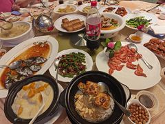 -鹏城人家海鲜酒家·23年老字号(较场尾店)
