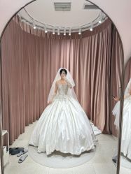 -PAI婚纱礼服设计馆【大牌租赁/高级定制】
