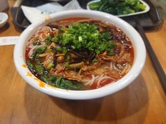 -水平有限螺蛳粉(宏达大厦店)